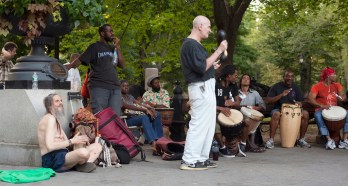 Drum's musical performance in Cenytal Park