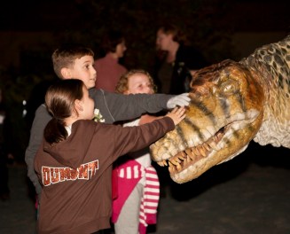 dinos20after20dark20w20kids