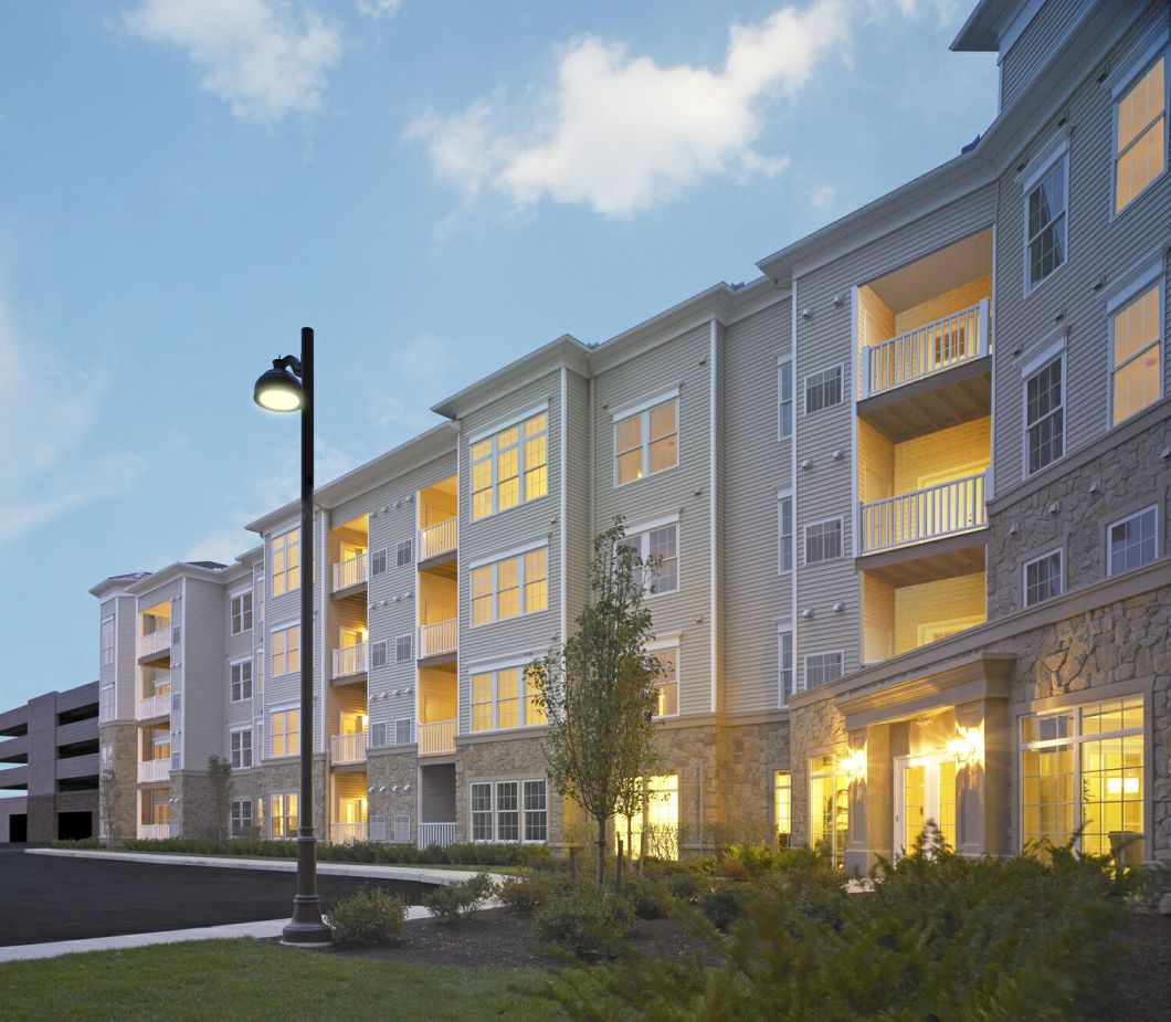 140 Mayhill Exterior Wing